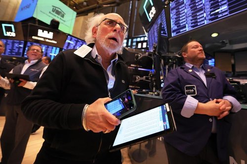Is the U.S. On The Brink Of Recession? A Look At The Latest Indicators