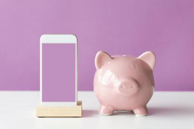 A 29-year-old who created a viral budget spreadsheet explains how it helped her save $10,000 and feel less anxious about money